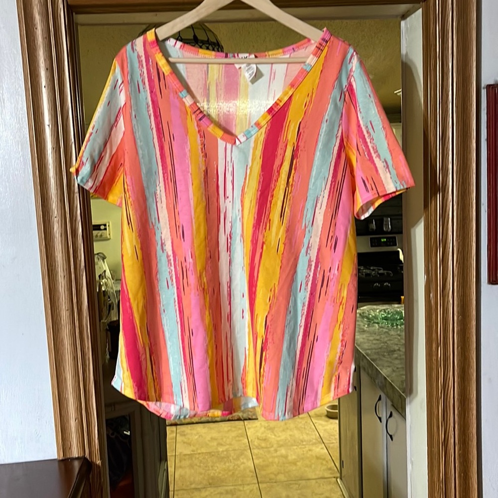 V neck shirt